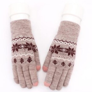 Knitted Glove